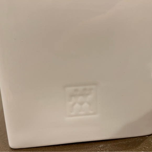 ZWILLING CERAMIC STORAGE Medium Box With Herb Pot And Lid, 11X11X12 cm - Picture 9 of 12